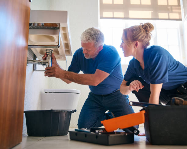 Best Emergency Plumber  in Orida City, FL